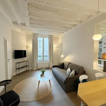 Rue Des Ecoles Apartment Paris